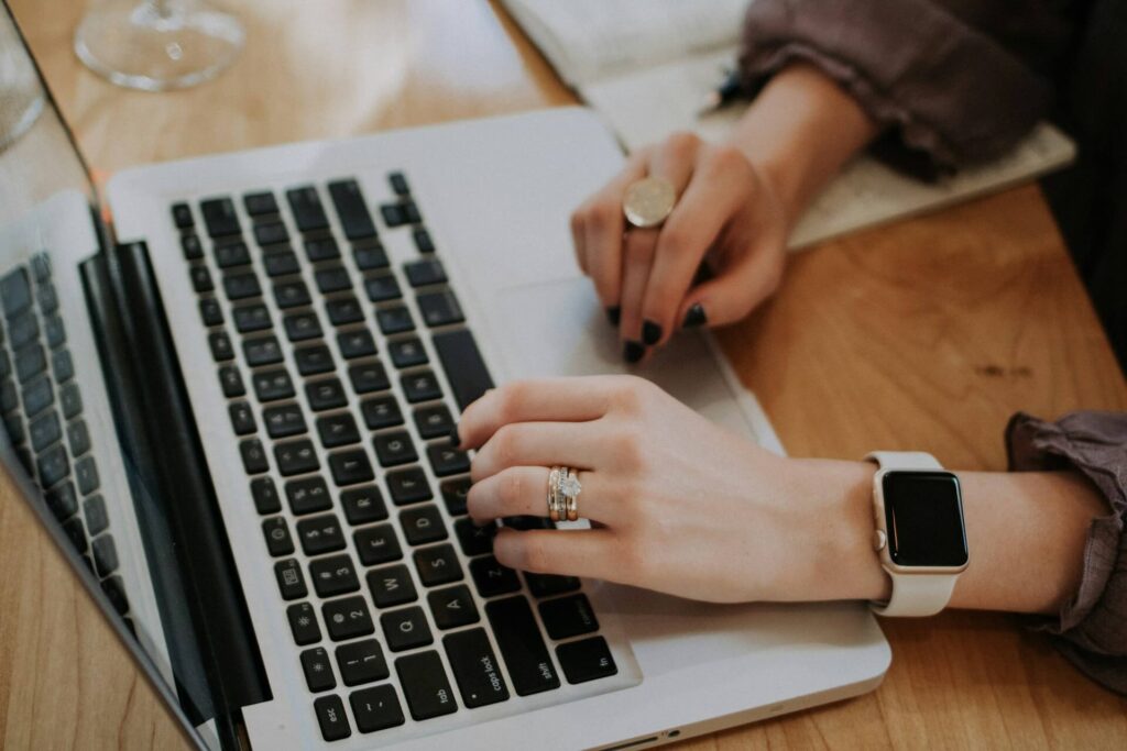 Dlaczego chcesz wejść online? Co sprawia, że Interesuje Cię praca w sieci?